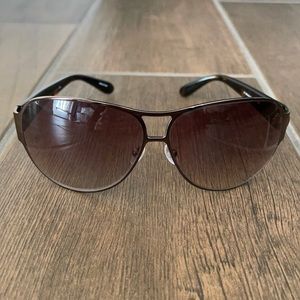 Marc by Marc Jacobs Women Sunglasses. Color-Golden Brown. Used In Great Shape.
